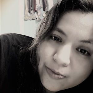 Meet your Posher, Gisela
